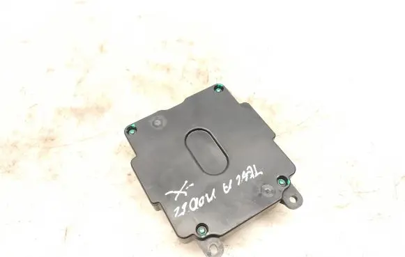 Tesla Model X Door control unit/module 106205610B