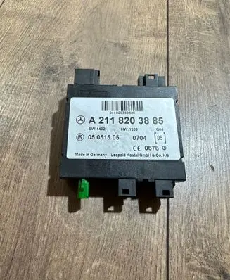 Mercedes-Benz E W211 Keyless (KESSY) go control unit/module A2118203885 05051505