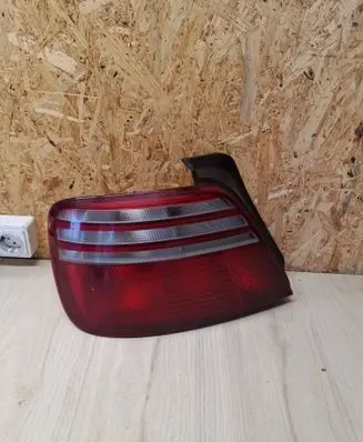 Rear/tail lights