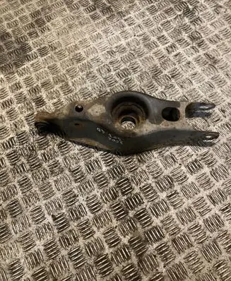 Chrysler 300 - 300C Rear upper control arm/wishbone 4782598AC