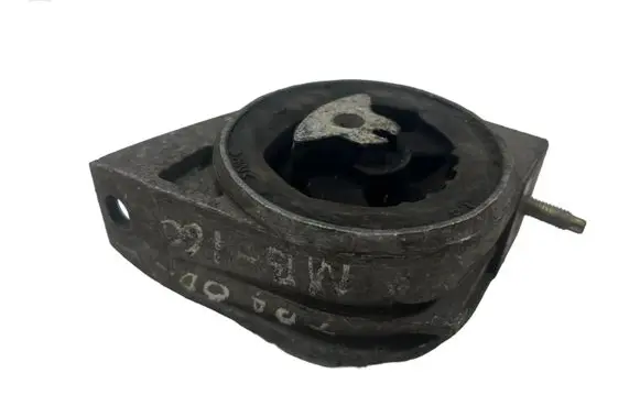 Mercedes-Benz A W168 Engine mount bracket A1682400618 307255