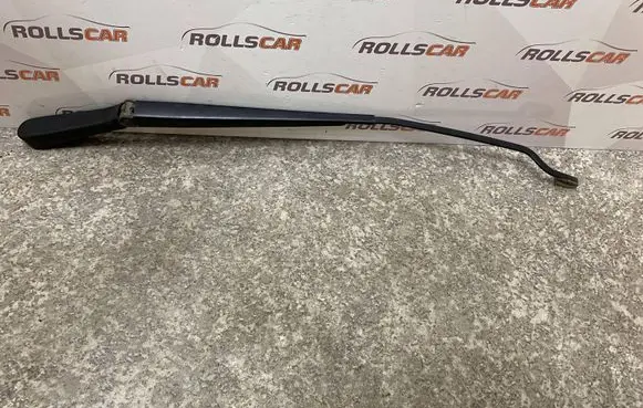 Ford Focus Front wiper blade arm XS4117526BC