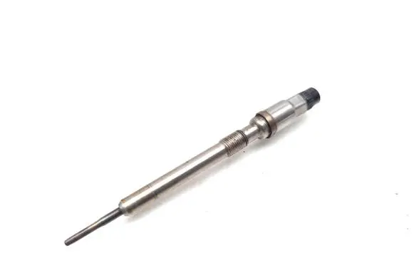 Skoda Octavia Mk3 (5E) Glow plug 03L905061G 0103110102