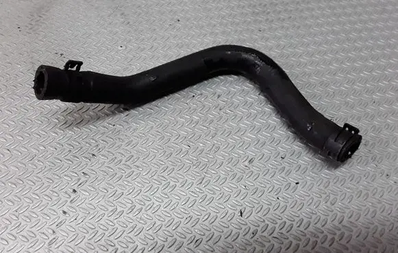 Volkswagen Golf V Engine coolant pipe/hose