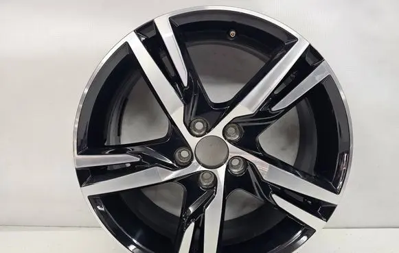 Volvo XC40 R18 alloy rim 32327352 SP32327352