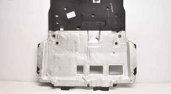 Opel Mokka B Engine splash shield/under tray 9866186980