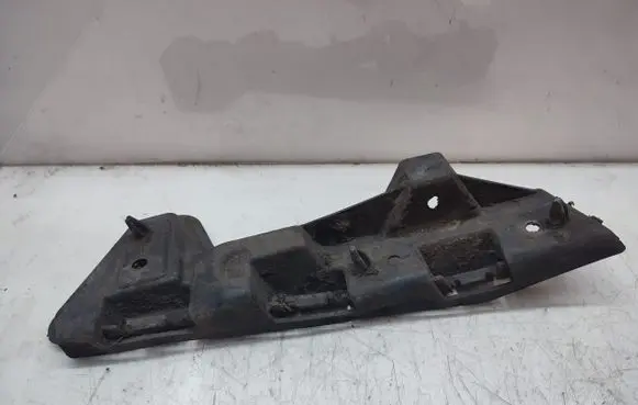 Opel Movano B Front bumper mounting bracket 620430006R