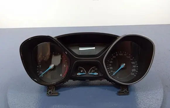Ford Focus ST Speedometer (instrument cluster) F1ET-10849-BCL