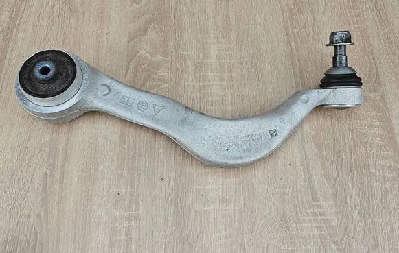 BMW 4 G22 G23 G24 G26 Front upper control arm/wishbone 6898536