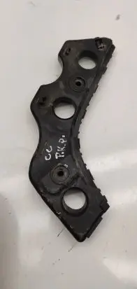 Volkswagen PASSAT CC Front bumper mounting bracket 3c8807183A