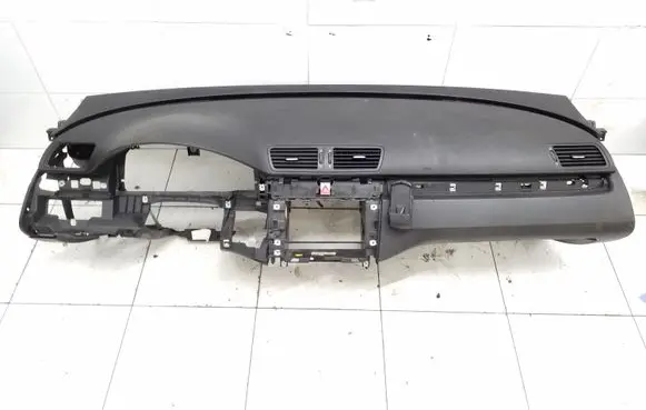 Volkswagen PASSAT B6 Dashboard 3C1857003RD 3C0880204C