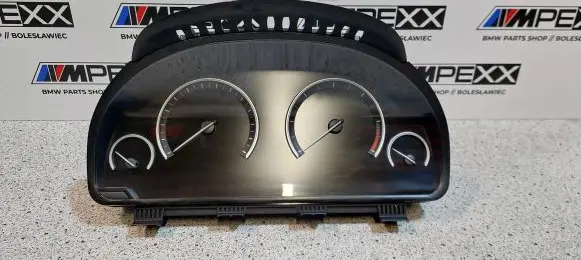 BMW 5 F10 F11 Speedometer (instrument cluster) 9291397