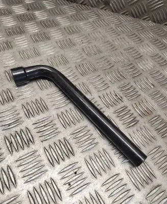 Volvo XC70 Wheel nut wrench 6G9217035DC