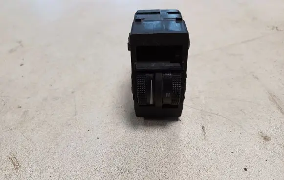 Audi A2 Headlight level height control switch 8Z0919094