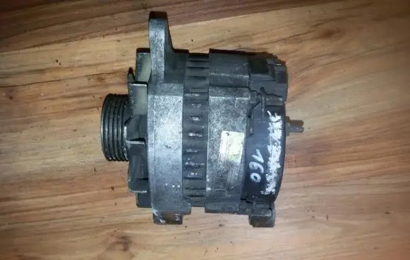 Citroen Xantia Generator/alternator YV1925