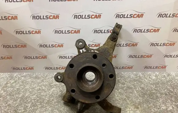 BMW X5 E53 Front wheel hub spindle knuckle