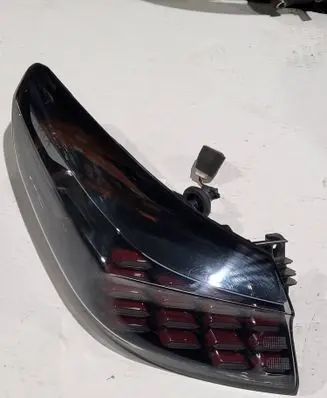 KIA Xceed Rear/tail lights 92401-J7800