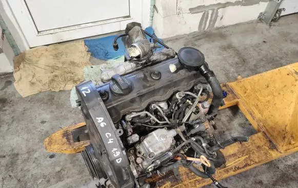 Audi A6 S6 C4 4A Engine