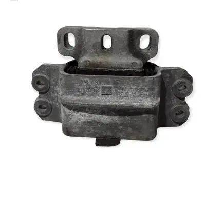 Volkswagen Golf V Engine mount bracket 1k0199555
