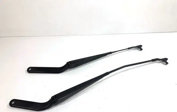 BMW X6 E71 Front wiper blade arm 71537367153739