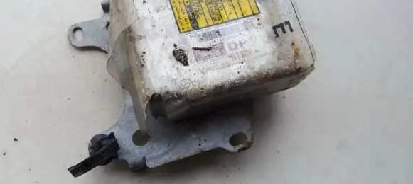 Lexus IS 200-300 Airbag control unit/module 8917053020 89170-53020