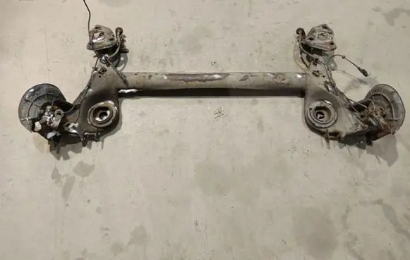 Opel Corsa E Rear subframe 