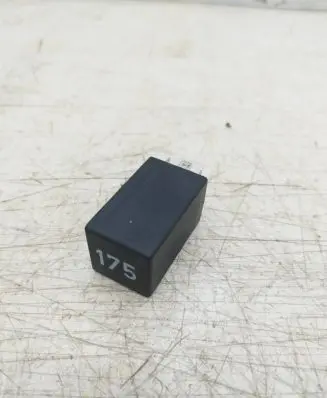 Volkswagen Sharan Other relay 3A0927181 61233005