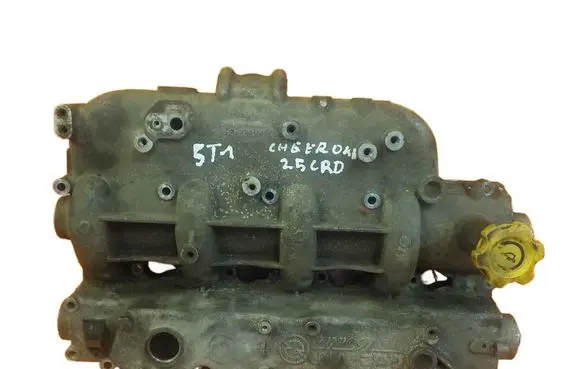 Jeep Cherokee III KJ Rocker cam cover 90132343H