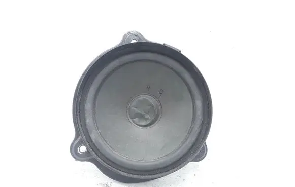 Mercedes-Benz CLS C219 Rear door speaker A2198200502