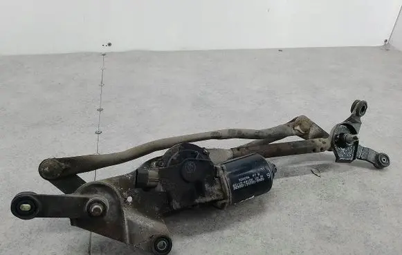 Toyota Avensis Verso Front wiper linkage 