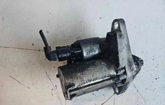 Skoda Fabia Mk2 (5J) Starter motor 02T911023S 191009333R