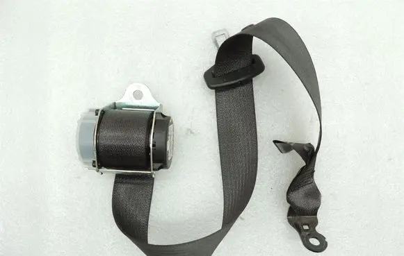 Chevrolet Cruze Middle seatbelt (rear) 13251562