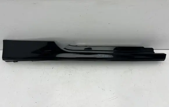 Peugeot RCZ Front sill (body part) 330514485