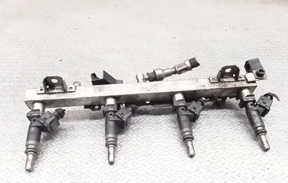 Fuel injectors set