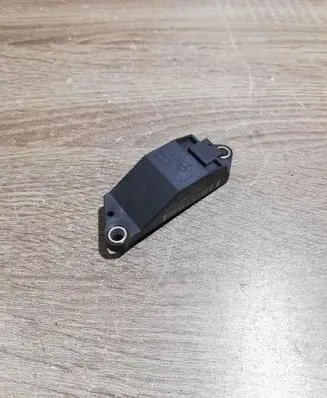 Mercedes-Benz E W211 Airbag deployment crash/impact sensor A0018209326