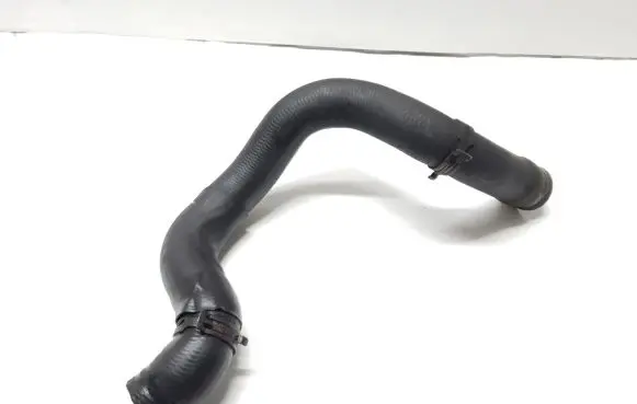 Volkswagen Golf V Engine coolant pipe/hose