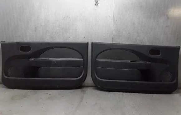 Renault Twingo II Door card panel trim set 