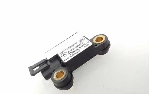 Mercedes-Benz ML W163 Airbag deployment crash/impact sensor A1638200226