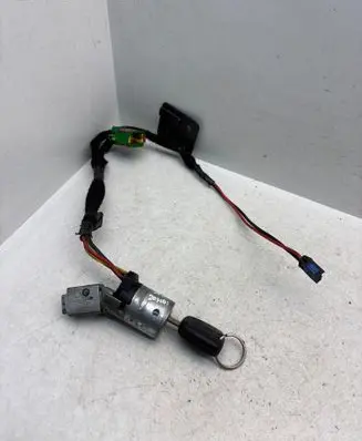 Peugeot 307 Ignition lock 36353100