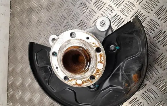 MG MG4 ev Rear wheel hub P6589801