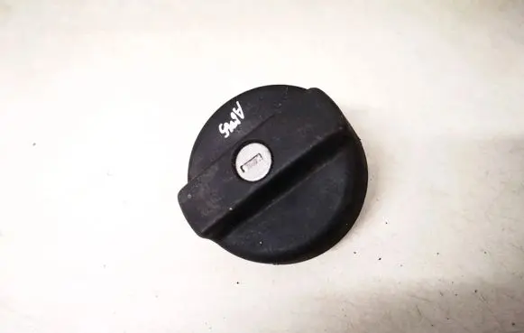 Renault Espace III Fuel tank filler cap 