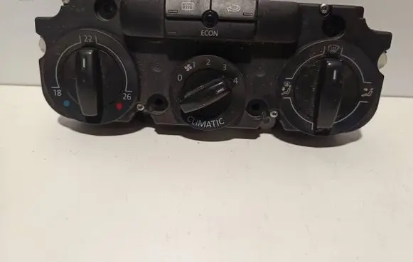 Volkswagen PASSAT B6 Climate control unit 1K0820047FH 5HB00871970