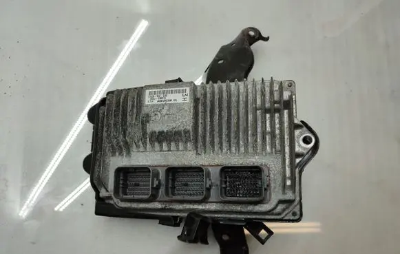 Honda HR-V Engine control unit/module 3782050ZE83 H022108813