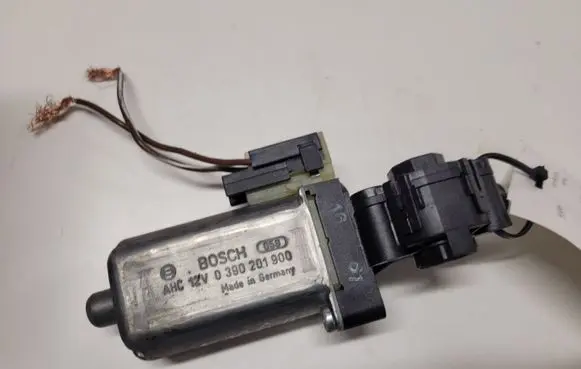 Saab 9-5 Seat adjustment motor 0390201900