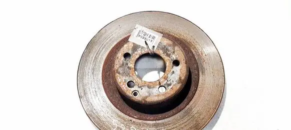 Mercedes-Benz CLS C219 Front brake disc ventiliuojamas