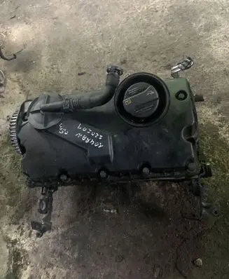 Volkswagen Touran I Engine head 