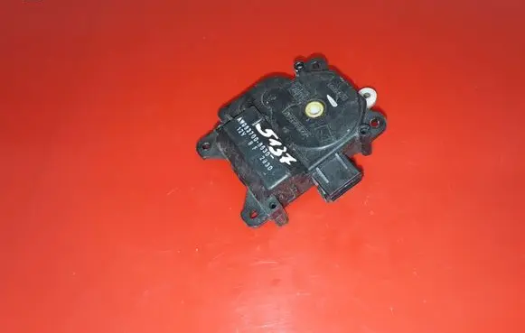 Cadillac SRX Air flap motor/actuator AW0637008630