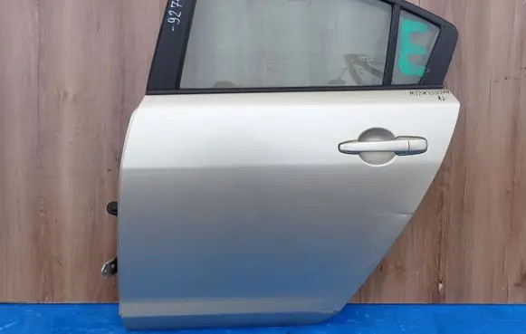 Mazda 3 I Rear door 