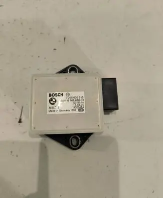 BMW 5 E60 E61 ESP acceleration yaw rate sensor 6768680 3000484 0265005615