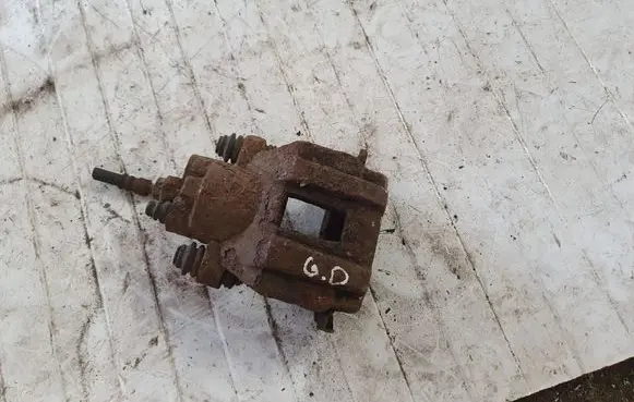 Chrysler Pacifica Rear brake caliper NOCODE